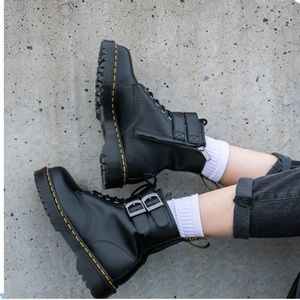 Women’s Buckle Ankle Dr. Martens
